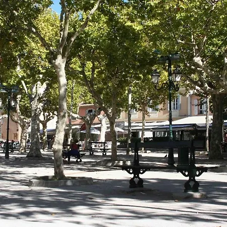 Beautiful Studio Ideal For A Romantic Saint-Tropez